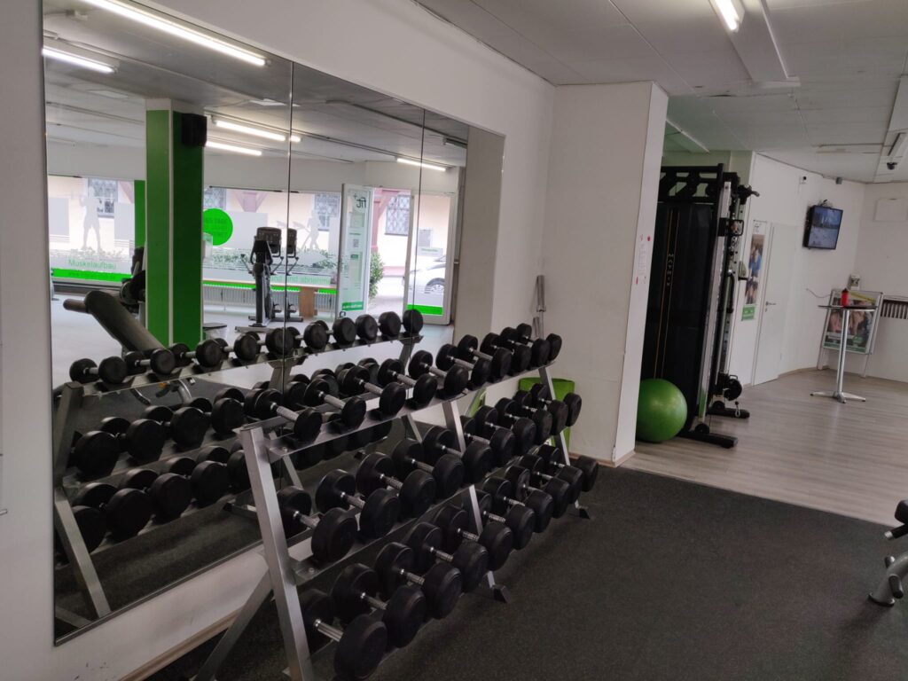 Fitnessstudio Weilmuenster Freihanteltraining